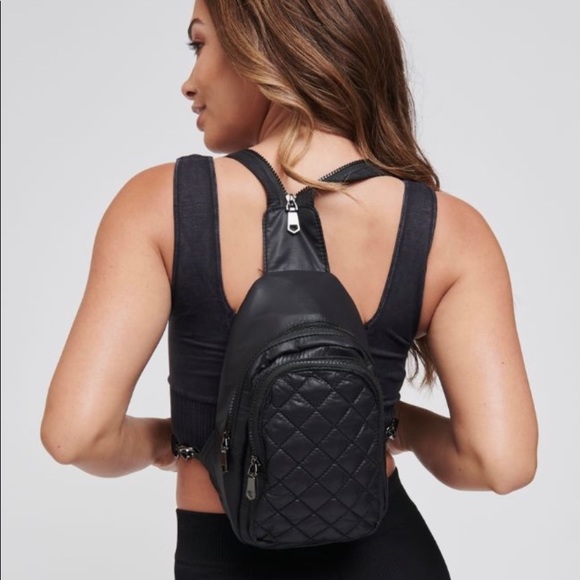 Sol and Selene Handbags - NWT 'On The Run' Sling | Sol Selene | Black